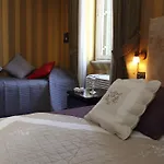 Caracciolo Guest House
